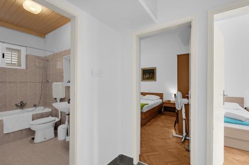 Koupelna v ubytování Apartment Marica