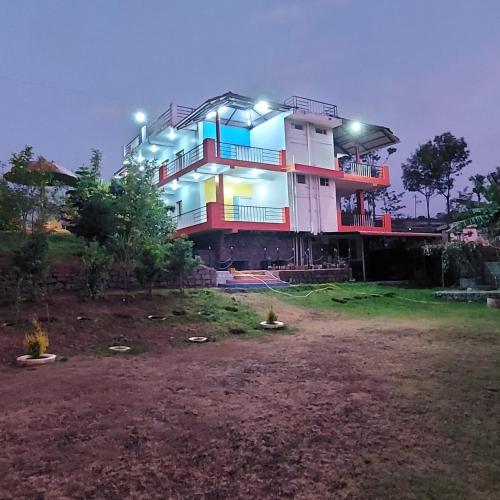 Gallery image of Vignesh holiday inn in Kotagiri