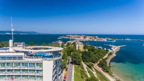 Vedere de sus a Sol Marina Palace Hotel All Inclusive Adults Only