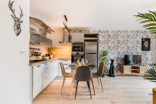 Gallery image of Le Nouveau Monde - Appartement Chic et Confortable in Saint-Priest