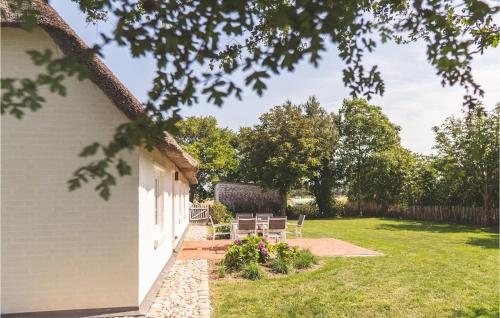 Κήπος έξω από το Stunning Home In Emmelsbüll-Horsbüll