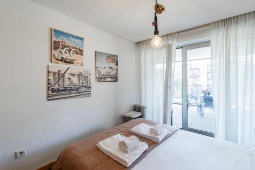 D João IV Apartment With Terrace by LovelyStay