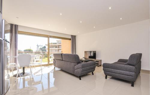 Amazing Apartment In Cannes With Wifi