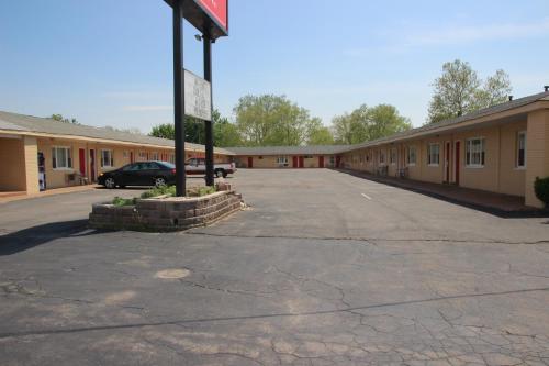 Φωτογραφία από το άλμπουμ του Red Carpet Inn Niagara Falls σε Καταρράκτες του Νιαγάρα