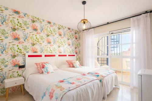 Apartamento con piscina, golf y solarium by Rent Me