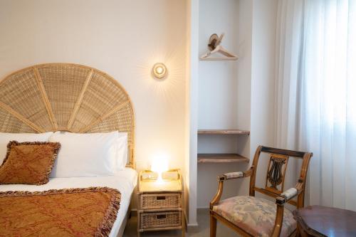 Bareket 19 tesisinde bir odada yatak veya yataklar