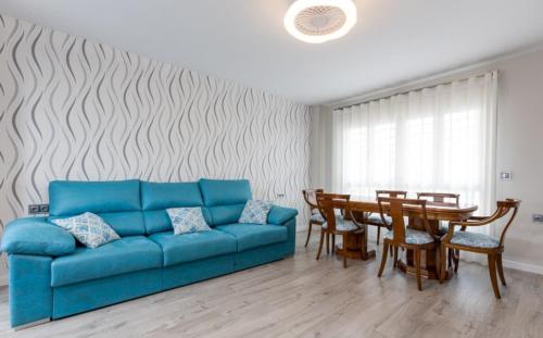 Apartamento Turquesa, 50m to Playa del Cura, Torrevieja