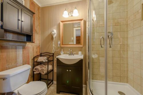 Kylpyhuone majoituspaikassa Aspen Overlook