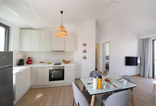 Gallery image of SunilioS Apartments Lefkada in Lefkada Town