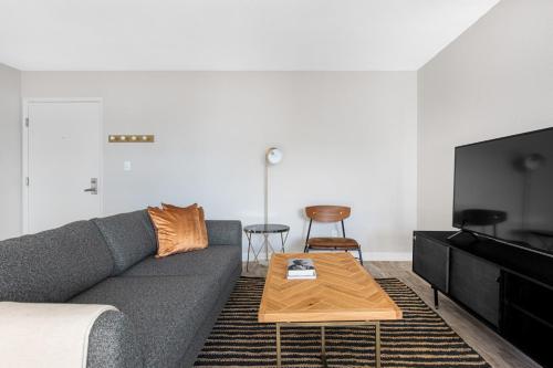 Gallery image of Redondo Beach 1BR w Pool Gym nr Beach LAX-396 in Redondo Beach