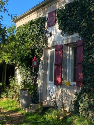 Chambre d'hôtes La Chouette, Saint-Martin-du-Puy – Updated 2023 Prices