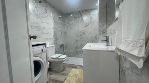 Et badeværelse på Benal Beach 42