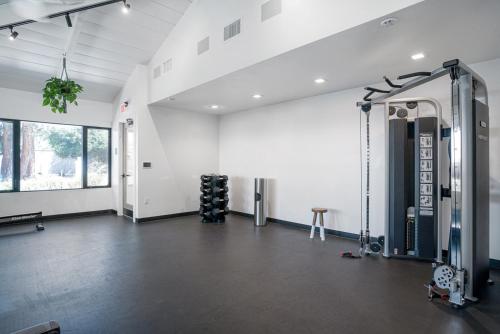 Gallery image of Cupertino 2BR w Gym Pool WD nr Apple SFO-588 in Cupertino