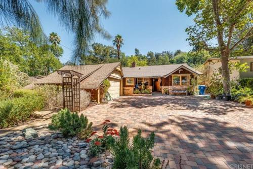 Villa La Reforma - Newly Designed 4BR HOUSE & POOL in Los Angeles by Topanga photo 8