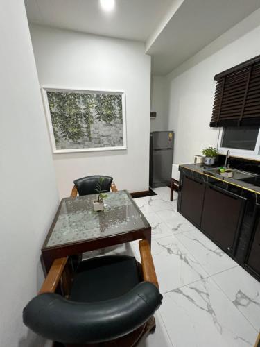 Kuchyň nebo kuchyňský kout v ubytování New Home Gบ้านเดี่ยวสร้างใหม่ ใกล้ทะเล ตัวเมืองระยอง