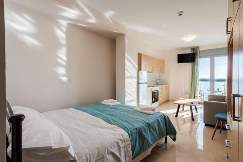 Georgia Seaview apartments A4