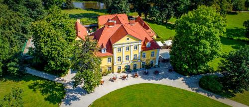 Pałac Łomnica Karkonosze - Schloss Lomnitz Riesengebirge