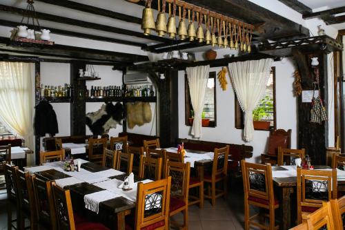 Restaurant o un lloc per menjar a Hotel Zlatograd