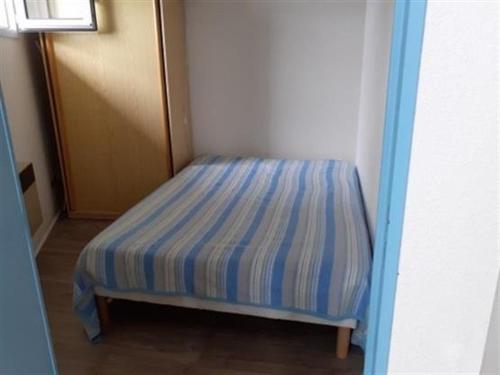 Postel nebo postele na pokoji v ubytování Appartement Saint-Hilaire-de-Riez, 2 pièces, 5 personnes - FR-1-324-149