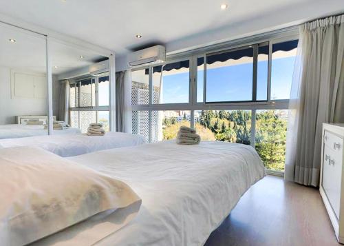 Skol 629 Two Bedroom Duplex Apartment with Sea Views in Skol Marbella
