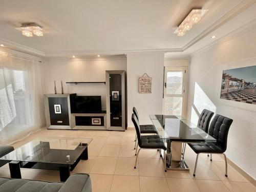 ISLAMAR lll 19-B Poniente Beach
