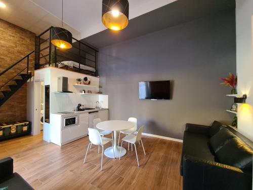 Hlius Brand New Apartments