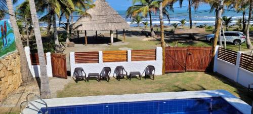 Bazén v ubytování Cabaña frente al mar en moñitos, córdoba nebo v jeho okolí