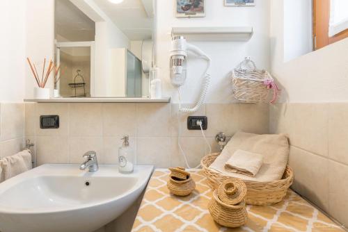 Ванная комната в Monolocali di Cà Selvetta Holiday Houses