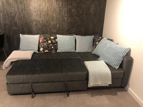 Brand new studio outhouse Putney SW15