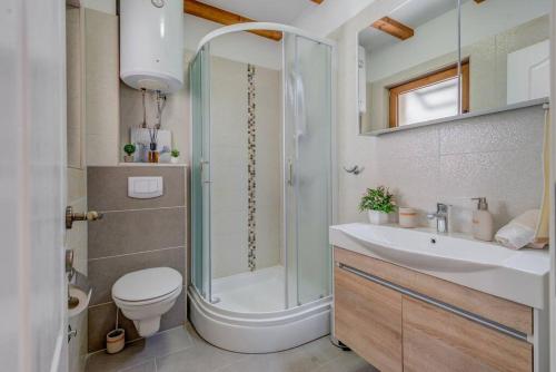 DIVA 1,stylish Old Town studio apartment near beach