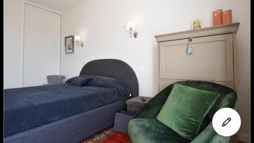 Photo de la galerie de l'établissement Maison de ville - 400m de la plage - grande terrasse, balcons, 4 chambres - 160m2, à Saint-Jean-de-Monts