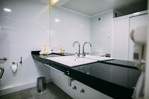 Koupelna v ubytování Hotel HW High Wellness