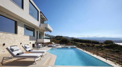Pachnes Luxury Apartments - Heated Pool, Sea View