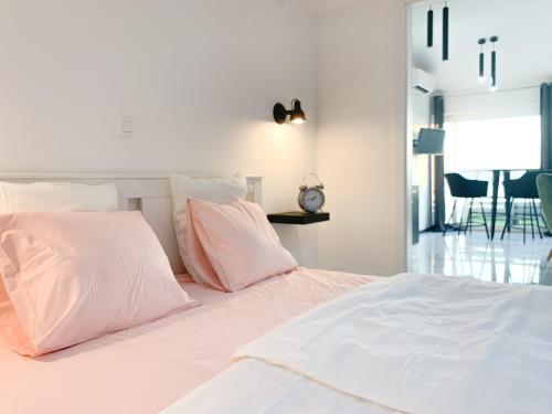 Postel nebo postele na pokoji v ubytování SUNADOR - Adults Only