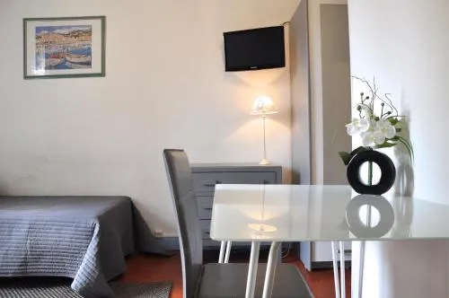 SeaYouSoon Inn Cannes - Studios photo 6