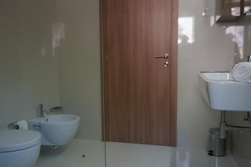 Ένα μπάνιο στο As Cabanas dos Netinhos
