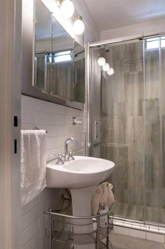 Haedo 1570 by depptö – Photos 3