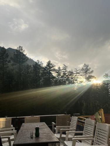 Gambar di galeri bagi Shanti Cafe & Hostels di Kasol