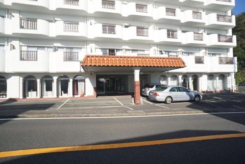 Budova, kde se aparthotel nachází