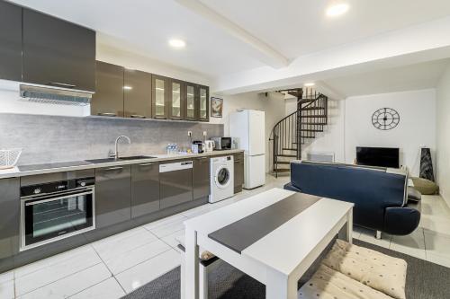Dapur atau dapur kecil di Lou Palmieri