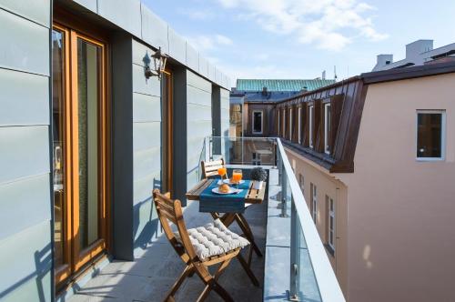 Modern Apartment Charvatova