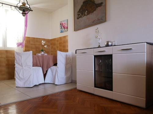 Dapur atau dapur kecil di Apartment Magdic