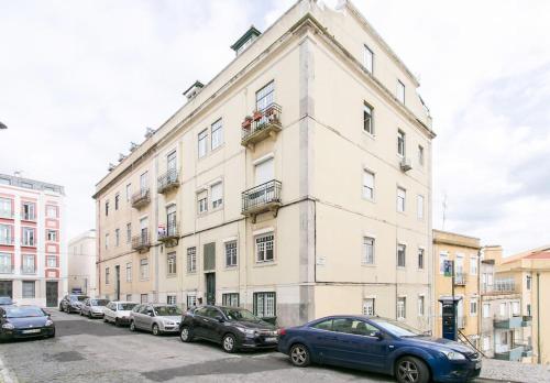 BRAND NEW Alfama River View