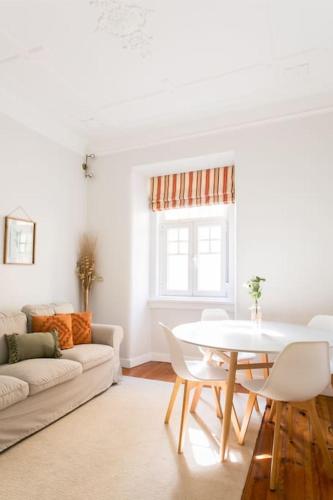 BRAND NEW Alfama River View