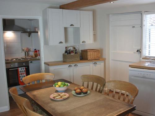 Cooper's Riverside Cottage - UK34730 – Photos 3