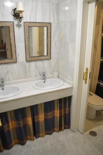 A bathroom at Apartamento Adoratrices