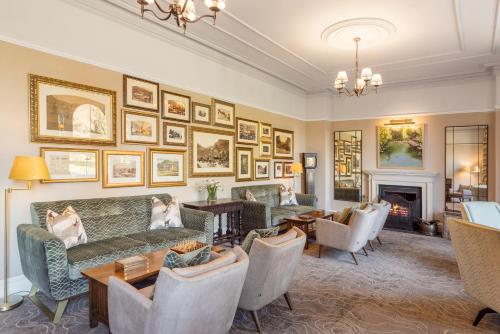 Un lugar para sentarse en The Borrowdale Hotel
