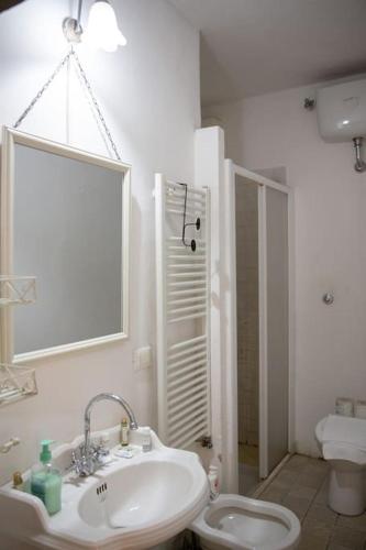 Elegant Apartment Outside ZTL & 10min from Center