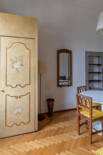 Elegant Apartment Outside ZTL & 10min from Center
