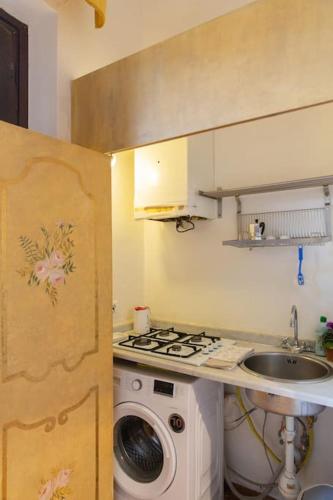 Elegant Apartment Outside ZTL & 10min from Center